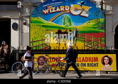 Sign at the back door of the London Palladium theatre for musical of The Wizard of Oz. In the heart of the West End Theatreland Stock Photo