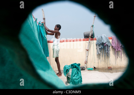 Bihar India March 2011. Akhand Jyoti Eye hospital, Mastichak . Hanging out the hospital's washing from the operating theatre. Stock Photo