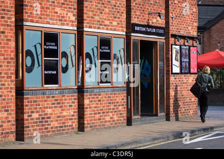 Burton taylor studio theatre hi res stock photography and images