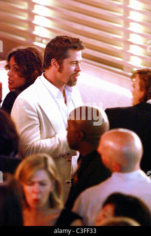 Brad Pitt deep in animated conversation with Rachel McAdams at the 'Time Traveler's Wife' premiere afterparty New York City, Stock Photo