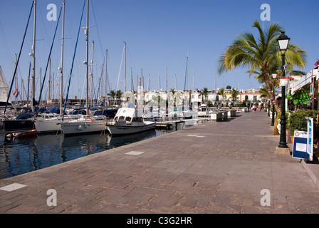Beautiful Puerto de Mogan, on the south-west coast of Gran Canaria, known as the 'Venice of the Canaries' Stock Photo