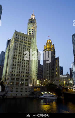 View of the Wrigley Building and other skyscrapers along the Chicago River in Chicago, Illinois. Stock Photo