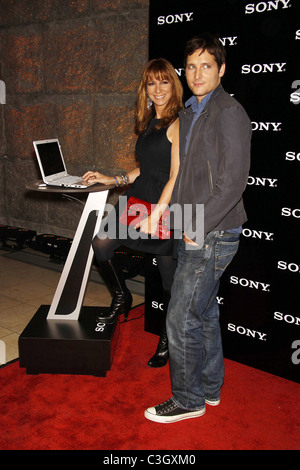 Peter Facinelli and Jill Zarin launch celebration for three new Sony VAIO products and the Windows 7 operating system at Stock Photo