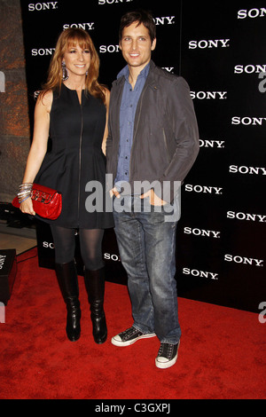 Peter Facinelli and Jill Zarin launch celebration for three new Sony VAIO products and the Windows 7 operating system at Stock Photo