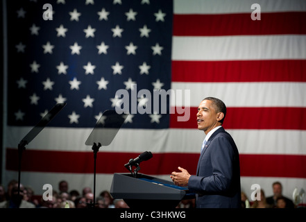 U.S. President Barack Obama speaks from the stage at a political fund-raiser in Austin, Texas.