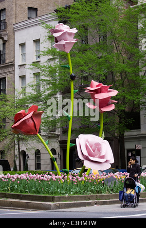 Public Art Sculptures named 'The Roses' by Will Ryman on Park Avenue in New York City's Upper East side neighborhood. Stock Photo