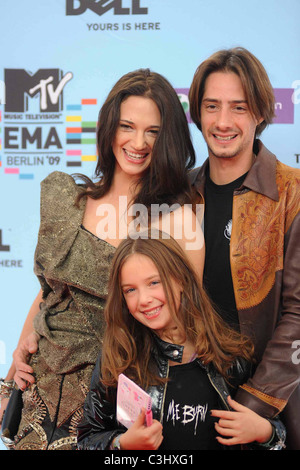 Asia Argento with her daughter Anna Lou Castoldi and husband Michele Civetta The 2009 MTV European Music Awards (EMAs) at the Stock Photo