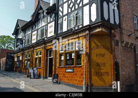 Black Swan public house in Ashover Derbyshire Stock Photo - Alamy