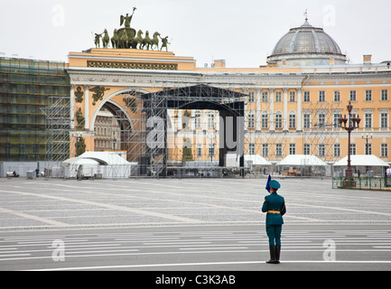 Russian soldier standing along at Palace Square in Saint-Petersburg, Russia Stock Photo