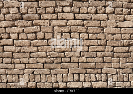 Detail close up of an area of mud brick wall showing fourteen courses, Egypt Stock Photo