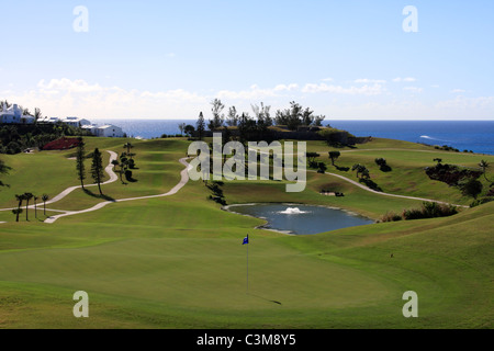 18th green, Port Royal Golf Course, Bermuda Stock Photo