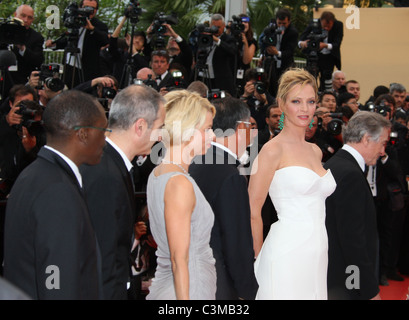 UMA THURMAN MIDNIGHT IN PARIS PREMIERE OPENING NIGHT CANNES FILM FESTIVAL 2011 PALAIS DES FESTIVAL CANNES FRANCE 11 May 2011 Stock Photo