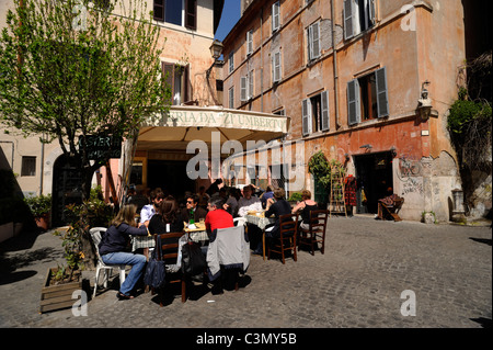 Italy, Rome, Trastevere, Piazza di San Giovanni della Malva, restaurant Stock Photo