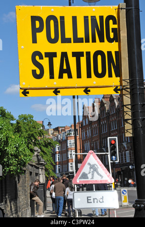 UK England Polling station election sign Council General elections Stock Photo