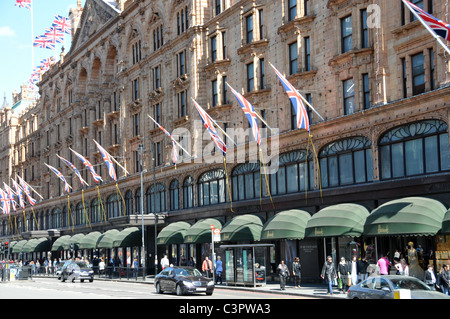 Harrods louis vuitton hi-res stock photography and images - Alamy