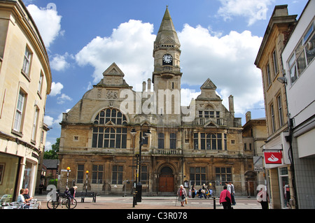 Trowbridge Town Hall from Fore Street, Trowbridge, Wiltshire, England, United Kingdom Stock Photo