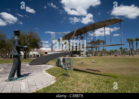 Life size replica of first airplane and the Wright Brothers at Embry-Riddle Aeronautical University, Daytona Beach, Florida, USA Stock Photo
