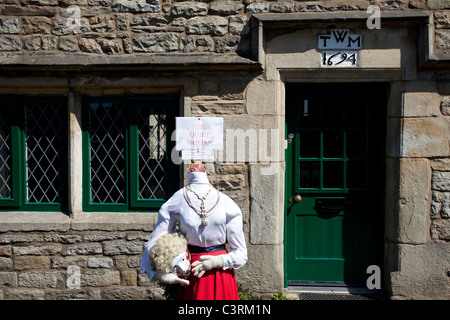 Lady Jane Grey  The Quiet Woman at the Wray Annual Scarecrow and Village Festival, Lancaster, Lancashire, UK  2011 Stock Photo