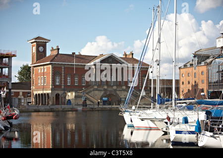 IPSWICH DOCKS SHOWING THE OLD CUSTOMS HOUSE Stock Photo