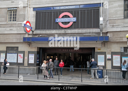 One entrance to St James Park underground station, Petty France, London, UK.  The HQ of London Transport is above this station. Stock Photo