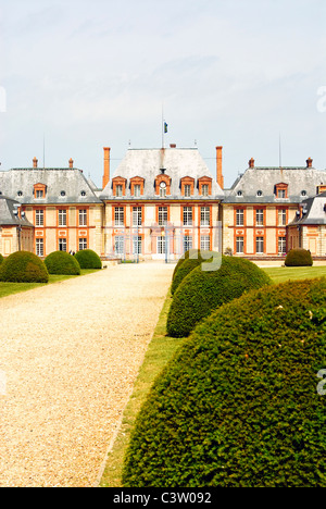 Château de Breteuil in the Chevreuse valley, France Stock Photo