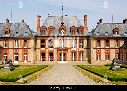 Château de Breteuil in the Chevreuse valley, France Stock Photo