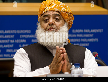 Moulana Fazl Ur Rehman, Chairman, Pakistan Parliamentary Kashmir Committee Stock Photo