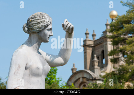 Marble statues at the formal gardens of Blenheim palace, Oxfordshire, UK Stock Photo