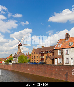 Maud Foster Windmill next to the Maud Foster Drain Skirbeck Boston Lincolnshire England GB UK EU Europe Stock Photo