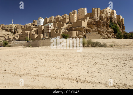 Old town, Historic, Al Hajarayn, Wadi Doan, Hadhramaut, Yemen, Arabia, Middle East, City, Desert city Stock Photo