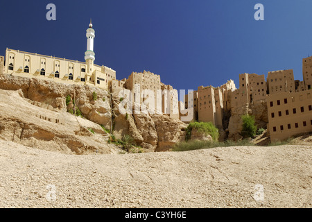 Old town, Historic, Al Hajarayn, Wadi Doan, Hadhramaut, Yemen, Arabia, Middle East, City, Desert city Stock Photo