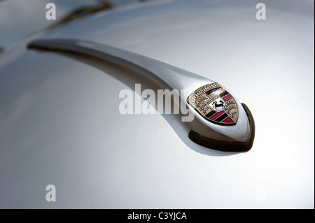 The hood / bonnet detail of a Porsche 356 speedster Stock Photo
