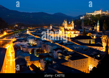 Salzburg, Austria, Europe, Salzburg, town, city, Old Town, churches, cathedral, dome, castle, fortress, Hohensalzburg, Houses, H Stock Photo