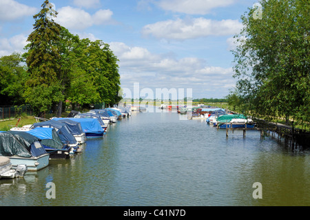 Boats Moored on River Thames, Oxford, England, UK Stock Photo