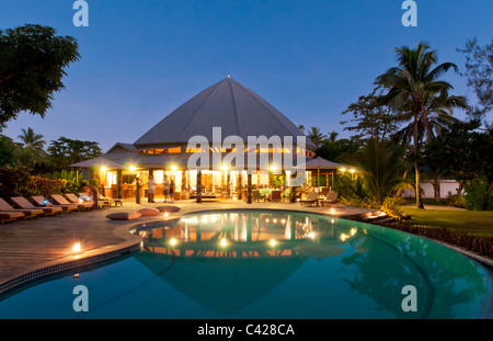 Dining room pavillion and swimming pool at Matangi Private Island Resort, Fiji. Stock Photo