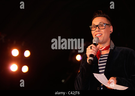 Gok Wan, celebrity fashion guru on stage at Glasgow's 'Glam in the City' event Stock Photo