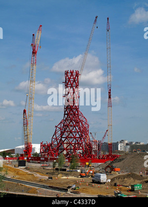 ArcelorMittal Orbit, Anish Kapoor's sculpture, under construction on the London 2012 Olympics site, Stratford, London, England