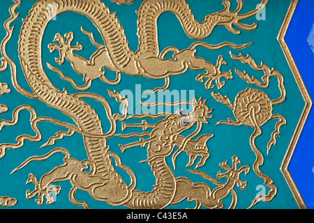 Asia, China, Beijing, Summer Palace, Yiheyuan, Buddhist Fragrance Pavilion, Art, Painting, Chinese Art, Dragon, Dragons, UNESCO, Stock Photo