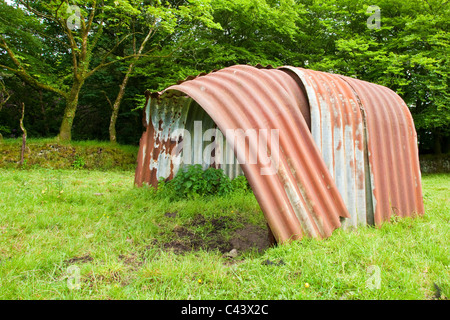Corrugated iron old pig hut on a farm Stock Photo