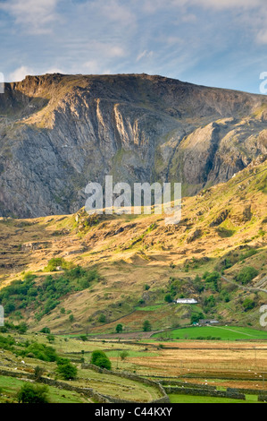 The Nant Ffrancon Valley backed by Cwm Idwal, Snowdonia National Park, Gwynedd, North Wales, UK Stock Photo