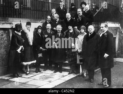 Group photo after the signing of the Locarno Treaties in London, 1925 Stock Photo