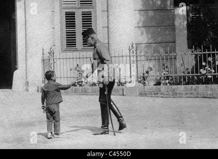 Emperor Franz Joseph I with a little boy Stock Photo