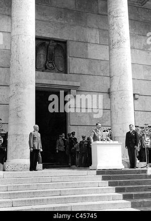 Adolf Hitler speaks at the inauguration of the House of Art in Munich Stock Photo