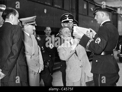 Adolf Hitler, Albert Speer and Josef Thorak in Munich, 1936 Stock Photo