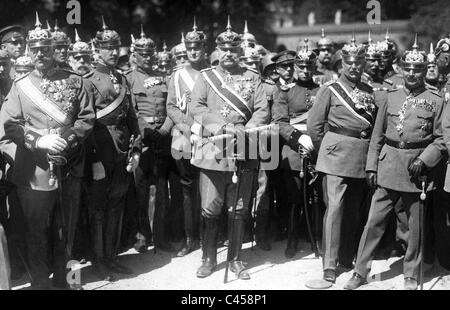 Paul von Hindenburg and Erich von Ludendorff at a military tradition meeting, 1922 Stock Photo
