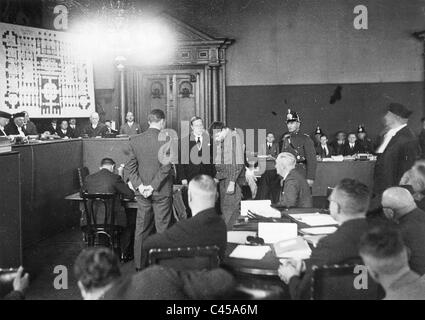 Trial Of Van Der Lubbe Stock Photo - Alamy