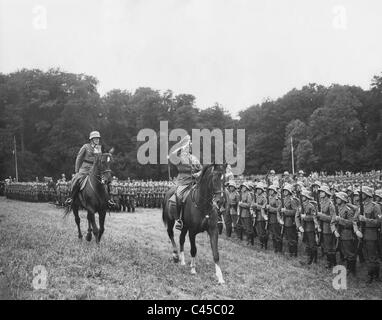 Entry of the Doeberitz regiment in Neustrelitz. The photo shows ...