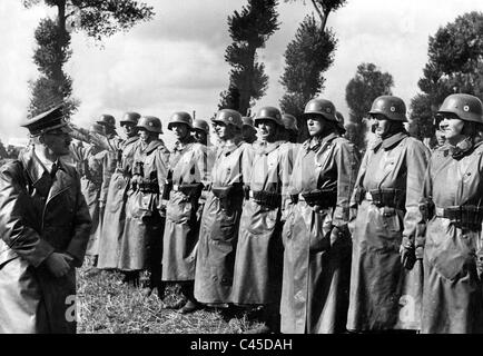 Adolf Hitler visiting soldiers of the Leibstandarte-SS 'Adolf Hitler', 1939 Stock Photo