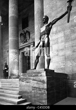 The sculpture 'The Party' by Arno Breker in the courtyard of the Reich