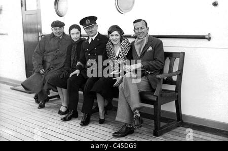 Noel Coward, Mary Pickford and Lillian Gish, 1931 Stock Photo